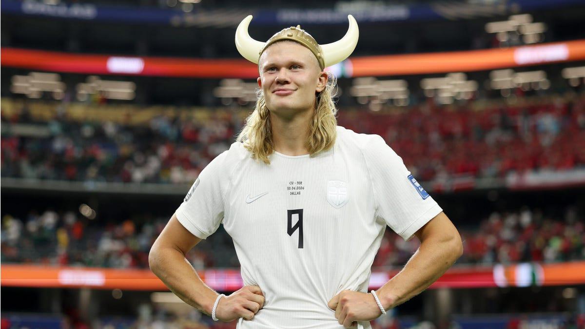 Haaland double sends Norway into World Cup quarter-finals after stunning 2-1 win over Brazil